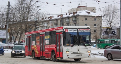 В Калининском районе два автобуса изменили маршрут