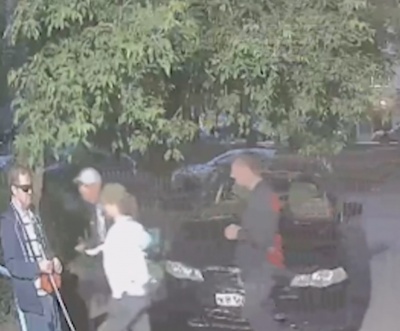 Полиция поймала жулика, отобравшего телефон у слепого человека в Калининском районе