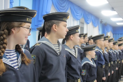 Детский морской центр «Каравелла» в Калининском районе посетил капитан атомной подлодки