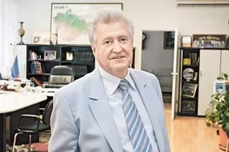«Умер Почетный житель Новосибирска Валерий Кармачёв