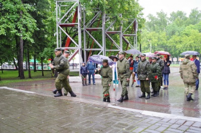Возложение цветов в День памяти и скорби