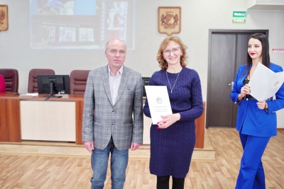 Лучшее новогоднее оформление предприятий торговли